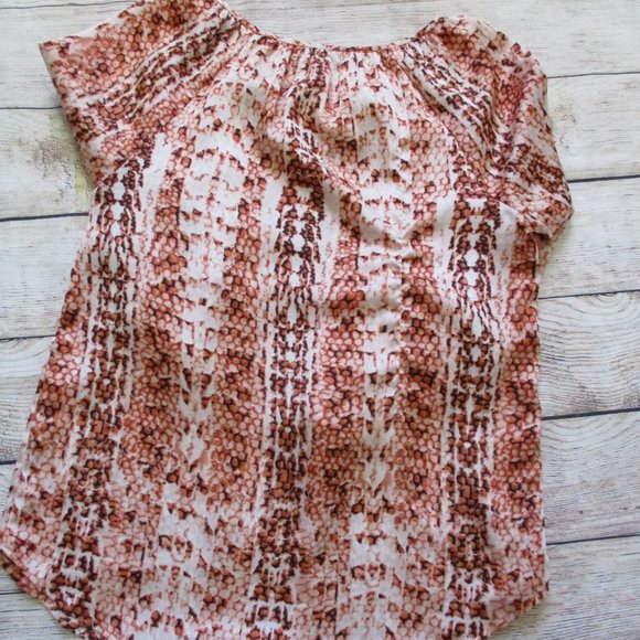 *2/$30* Dana Buchman Snake Skin Printed Blouse - Picture 6 of 7